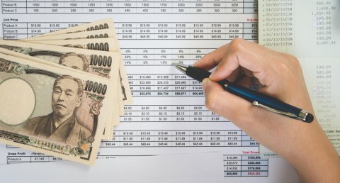 お金