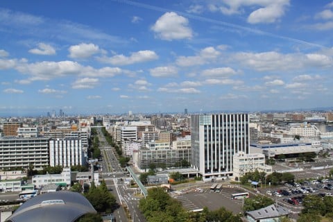 風景 町並み 空