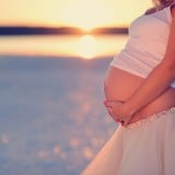 妊娠後期 妊婦 夕日