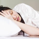 女性 不眠 眠れない