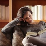 女性 本 調べる 疑問