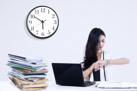 女性 時計 時間 忙しい