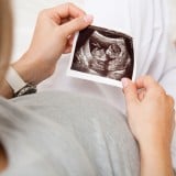 妊婦 胎児 エコー写真 確認