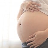 妊婦 お腹 アップ