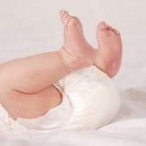 赤ちゃん オムツ お尻