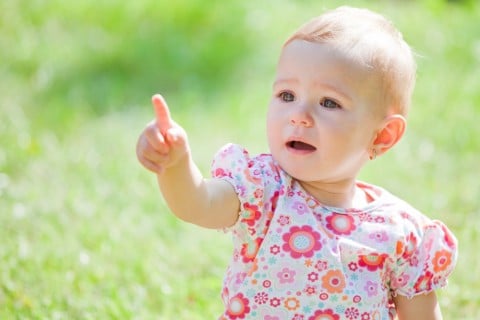 赤ちゃん 1歳 指指し