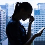 妊婦 仕事 大変 妊娠中 作業 業務
