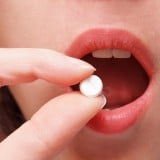 女性 経口 薬 錠剤 薬物療法