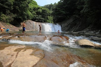 要出典 川遊び 轟の滝