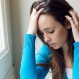 女性 もやもや 不安 悩み 心配