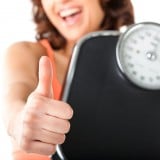 女性 ダイエット 成功 体重計