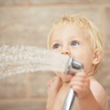 子供 シャワー 風呂 入浴