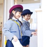 幼稚園 登園 上履 靴 制服