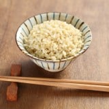 玄米 ご飯 茶碗 箸