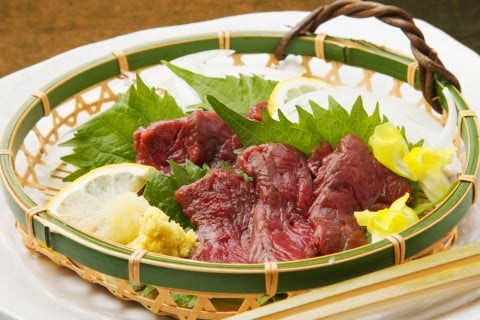 馬刺し 生肉 和食