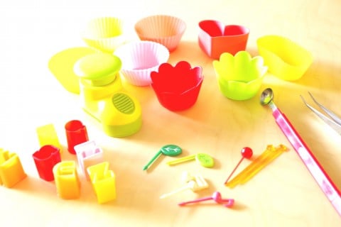お弁当 グッズ 保育園 幼稚園 便利 シリコンカップ ピック バラン 型抜き