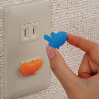 要出典 コンセントカバー 赤ちゃん 旭電機化成 スマイルキッズ アニマルコンセントカバー AKN-11