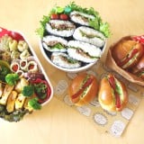 弁当 運動会 おかず おにぎり ホットドッグ