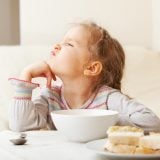 子供 幼児 ご飯たべない