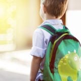 幼稚園 保育園 登園 子供