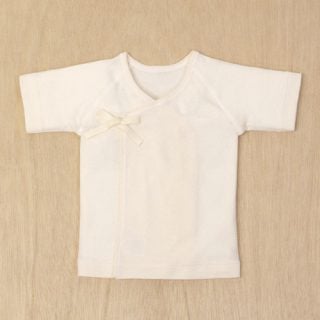 日本製の新生児肌着 コフク 短肌着