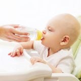 赤ちゃん 水分補給 水