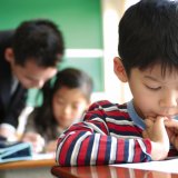日本人 小学校 授業 勉強