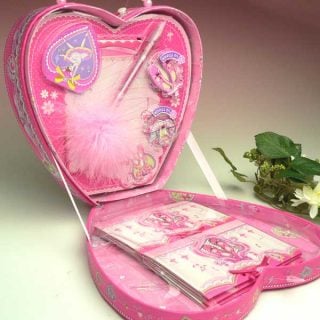 要出典 女の子プレゼント ハート型ボックスレターセット