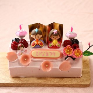 要出典 ひなまつりケーキ ロールケーキ専門店の『ひな祭りロールケーキ』