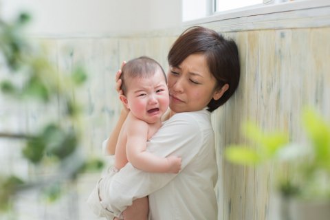 赤ちゃん 泣く