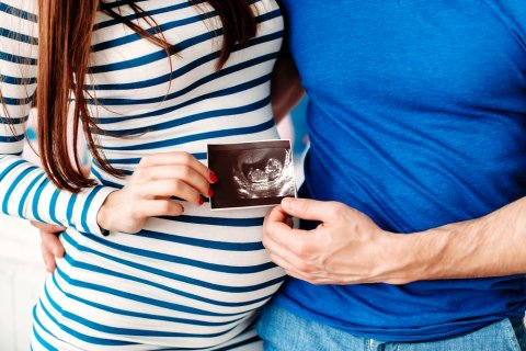 妊婦 夫婦 超音波写真 超音波検査