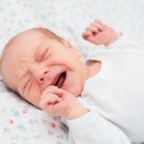 赤ちゃん 泣く 寝られない