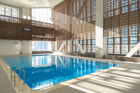 要出典 港区スポーツセンター 屋内プール