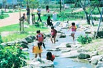 要出典 じゃぶじゃぶ池 大刀洗公園 福岡県三井郡大刀洗町