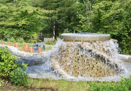 要出典 じゃぶじゃぶ池 えひめこどもの城 愛媛県松山市