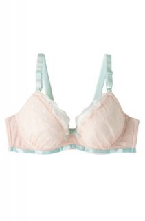 要出典 マタニティブラジャー エンジェリーベオリジナル ママとつくったふんわり授乳ブラ