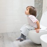 子供 トイレ 腹痛 便器 下痢