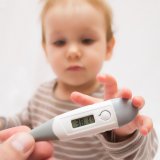 子供 赤ちゃん 風邪 発熱 高熱 体温計