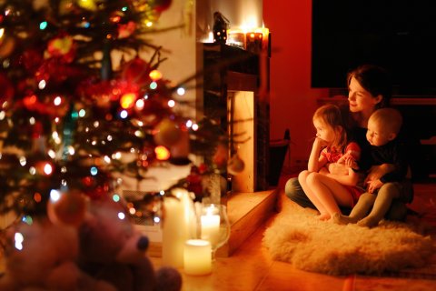 クリスマス 親子 光 クリスマスツリー 星