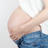 臨月 妊婦 お腹 3453008_m