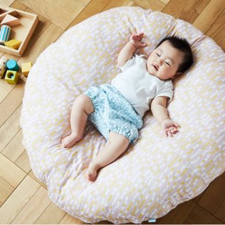 要出典 赤ちゃん お昼寝マット クォーターリポート フロアクッション お昼寝マット
