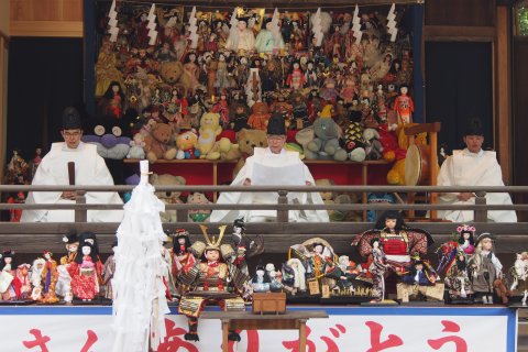 要出典 人形供養 所澤神明社