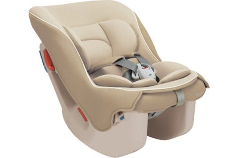 要出典 チャイルドシート コンビ チャイルドシート コッコロ S UX 新生児~4歳頃対象