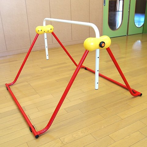 要出典 鉄棒 子ども用 ツムラこども鉄棒 逆上がりコツDVD付