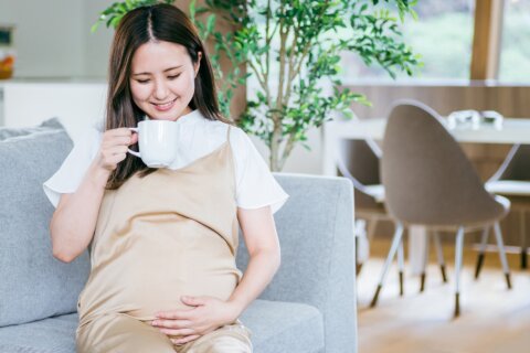 妊婦 飲み物 24005675_m