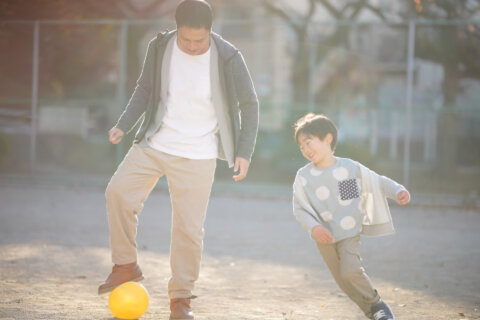 親子 男の子 サッカー 23322207_m