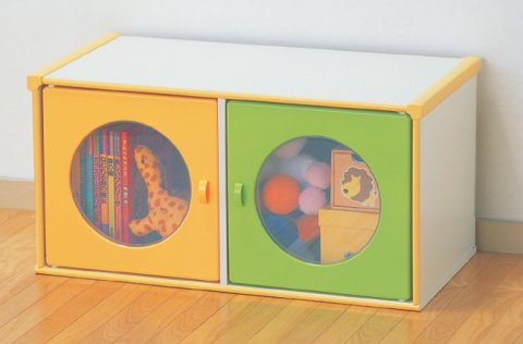 要出典 おもちゃ収納棚 アイリスオーヤマ カラーボックス 扉付き