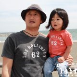 要出典 親子リンクコーデ 親子ペアTシャツ アメカジビンテージ加工ナンバリングプリント