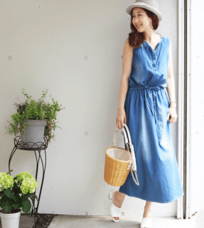 要出典 妊婦服 おすすめ ミルクティー マタニティ デニム2wayロングワンピース
