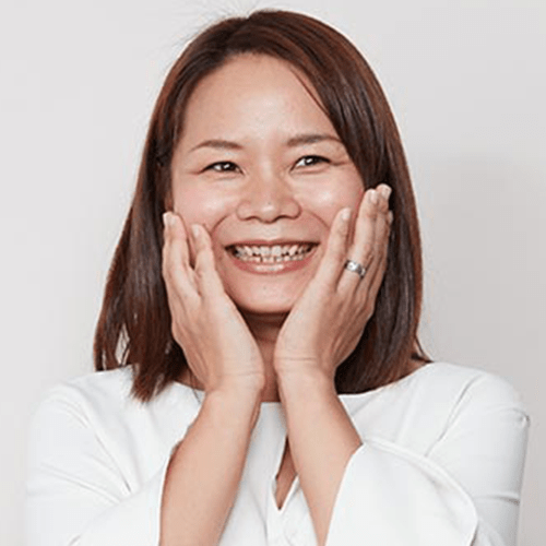 辻 真貴子
